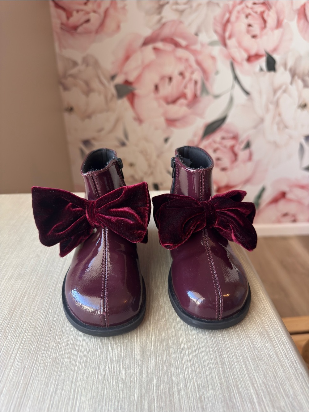 Zara Kids Patent Ankle Boots with Velvet Bow - Burgundy size 8